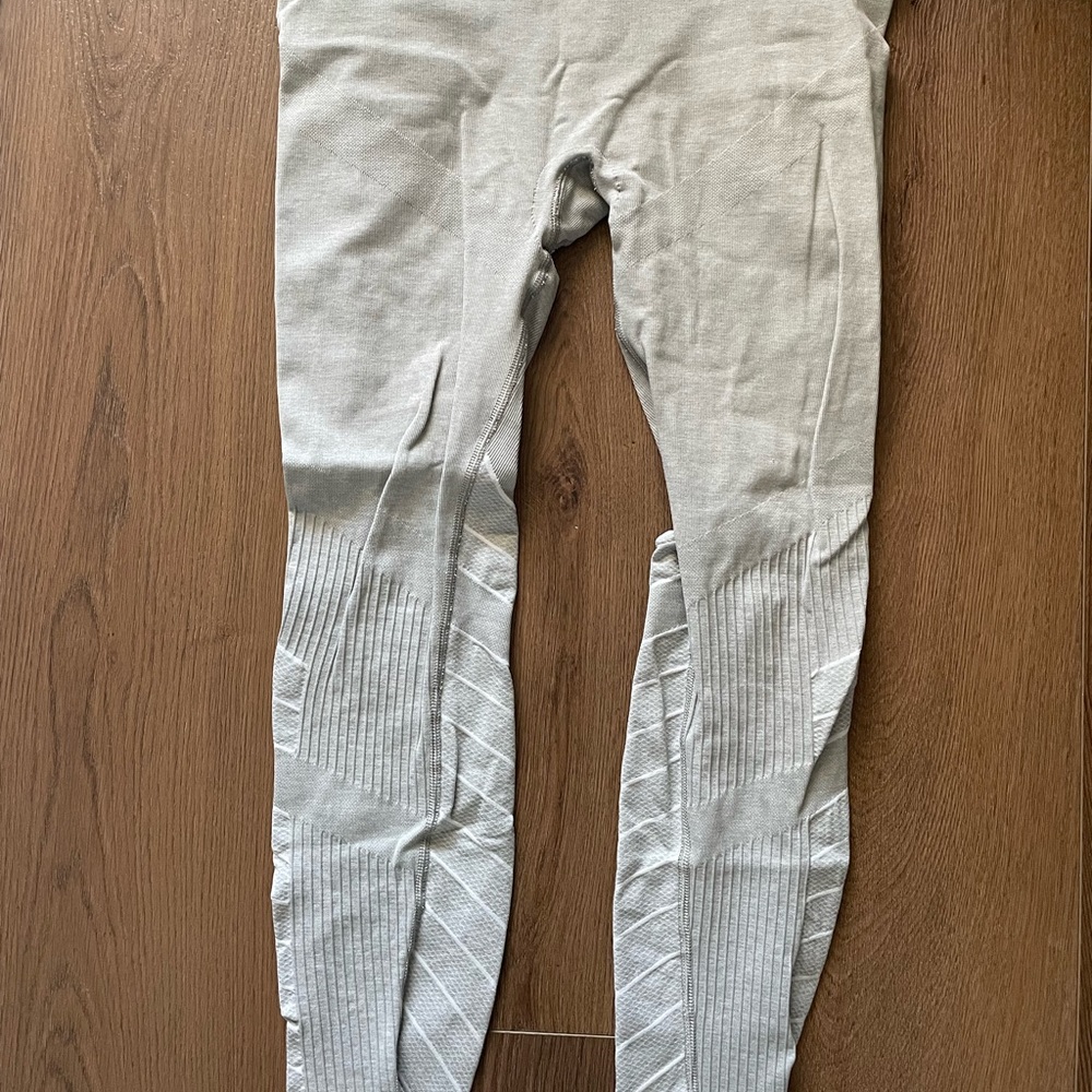 Blanqi maternity leggings
